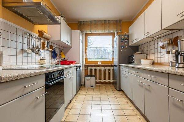 Küche mit EBK (EG) (1)