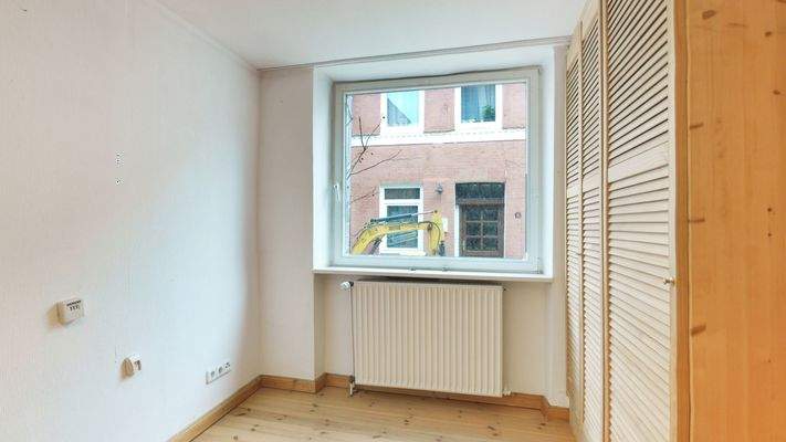 Arbeitszimmer im Erdgeschoss