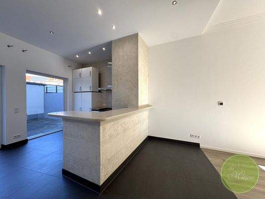 Direkt anschließend ...