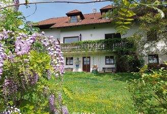 Grün. Privat. Paradiesich.