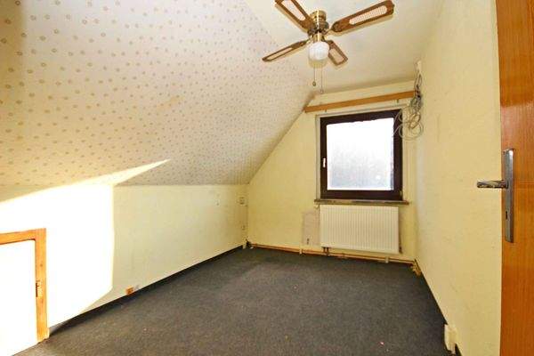 Kinderzimmer links OG