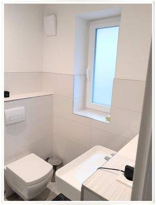 Gästebad im EG mit Dusche!