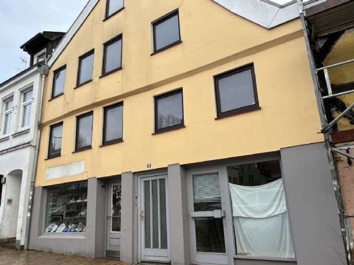 Interessantes Projekt! Entkerntes Wohn- und Geschäftshaus in Flensburg