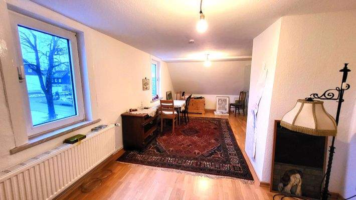 Wohnzimmer im DG F2.jpg