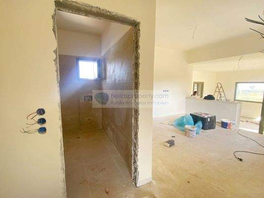 img_b4e8cbe3-2765-497b-b55f-a2d81b4954e1