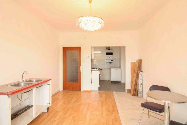 01_Wohn- und Esszimmer