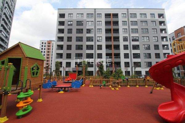 Spacious Apartments 100 Meters to Metro Station in Bağcılar