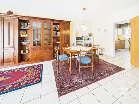 Wohn-/Esszimmer