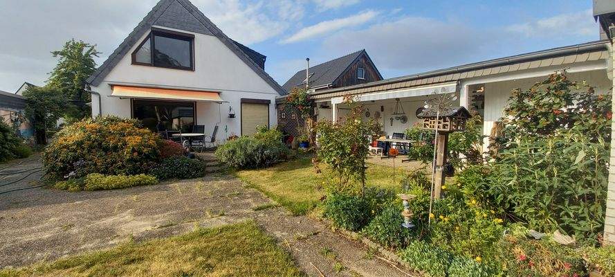 Gartenansicht hinteres Haus.jpg