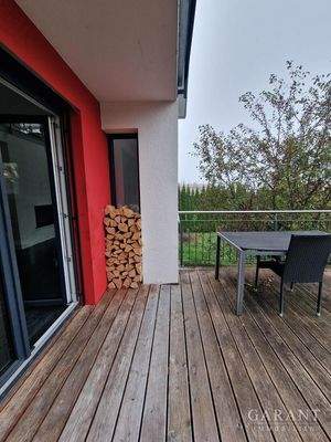 Holz/Terrasse