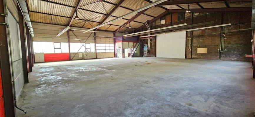 6. Halle 3 links.jpg