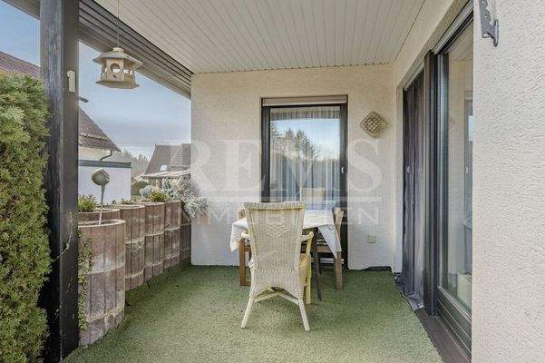 Überdachte Terrasse