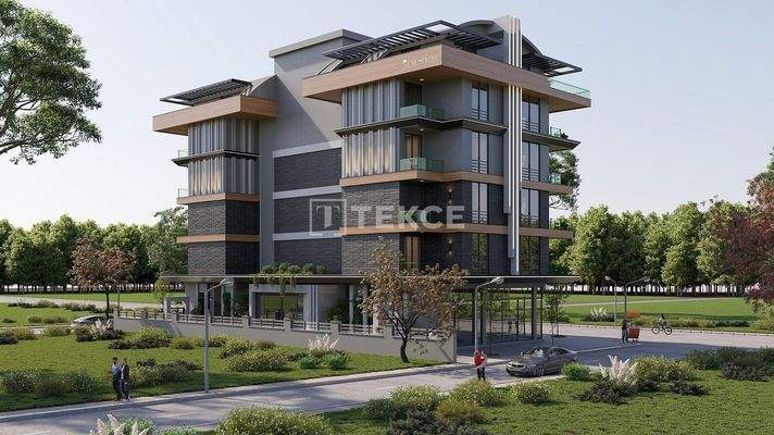 Spacious Sea-View Apartments Within a Complex in Oba Alanya