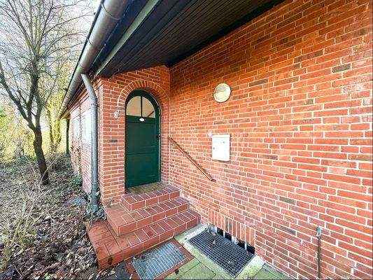 Eingang des Wohnhauses