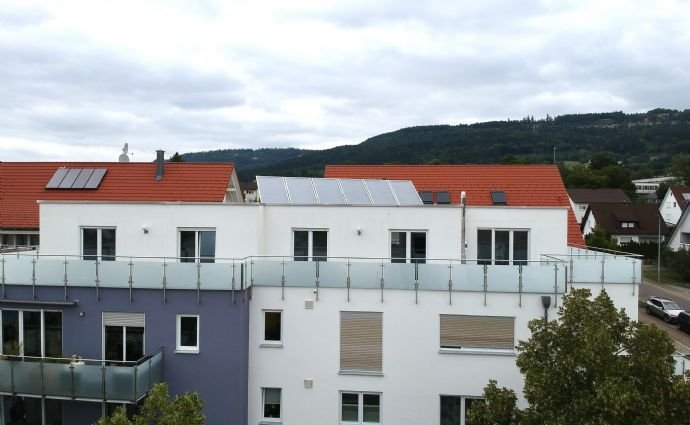 Reduziert/ Provisionsfrei: Exklusive Penthouse-Wohnung mit 167qm in zentraler Lage.