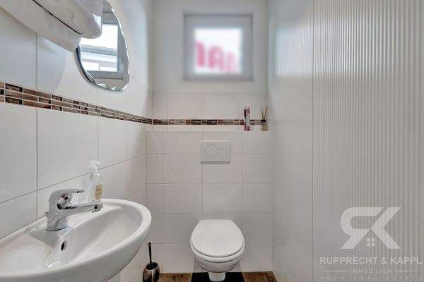 Gäste Wc Gebäude rechts