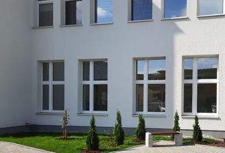 Anpflanzung vor WE 7/8