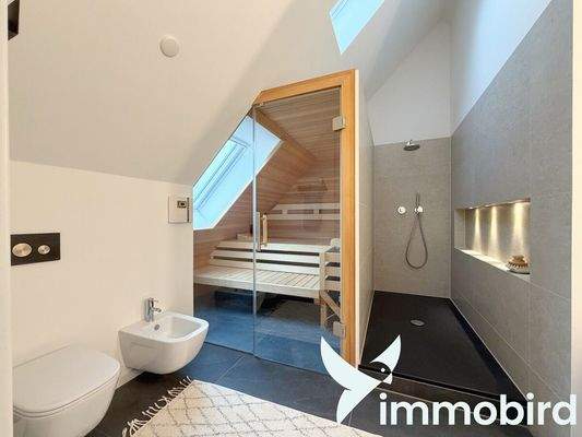 Badezimmer mit Sauna