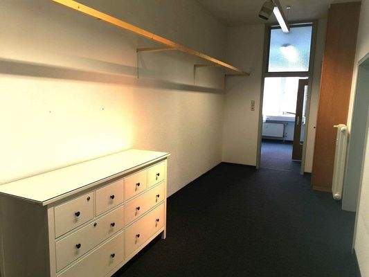 EG. Innenliegender Flur.jpg