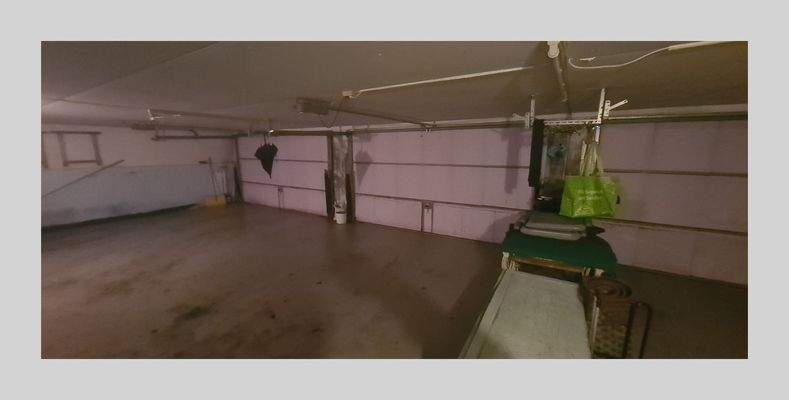 Tiefgaragenstellplatz