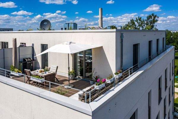 Freedome_Pictures_München_Gertrud_Grunow-Straße 26-3