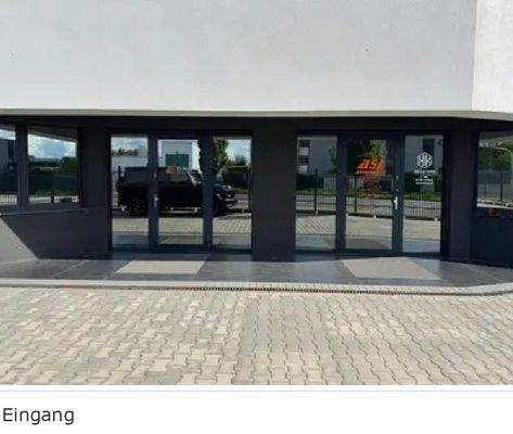 160780378 __ Modernes hochwertiges Büro mit Lagerf