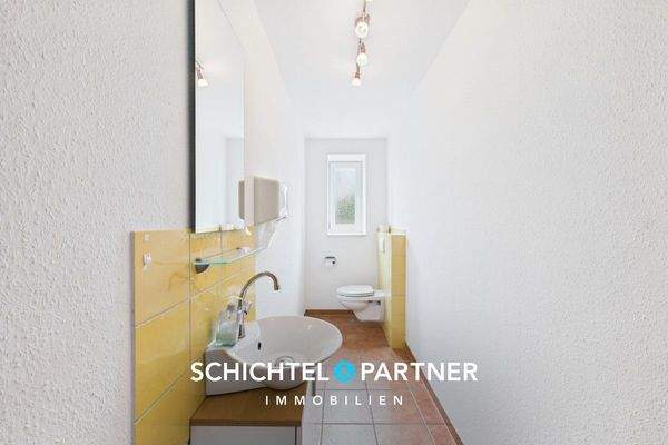 S&P | Kunden-WC Damen