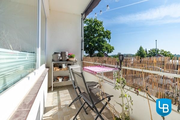 Vorderer Balkon OG