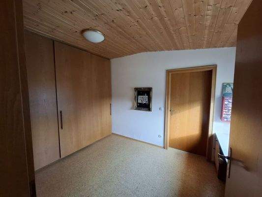 OG 2 _ Ankleidezimmer 004.jpg