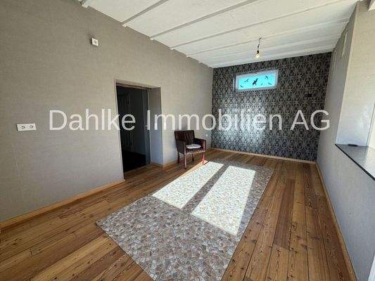 Wohn-/Esszimmer, Bild 2