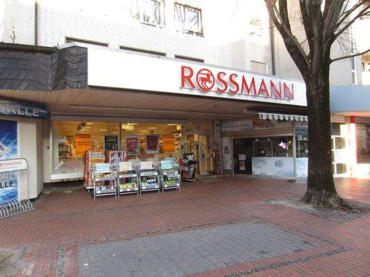 GROßE LEUCHTREKLAME IST MÖGLICH