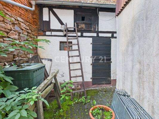 Weiteres Nebengebäude