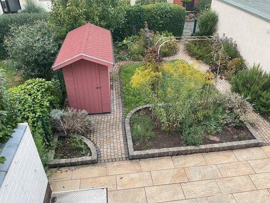 Professionell gestalteter Garten