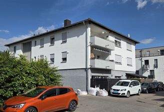 Mehrfamilienhaus Nord- Westseite