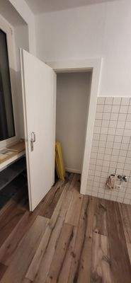 APO 3OGli AbstellR.jpg