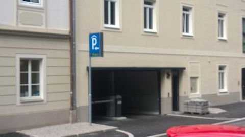 Steyr Garage, Steyr Stellplatz