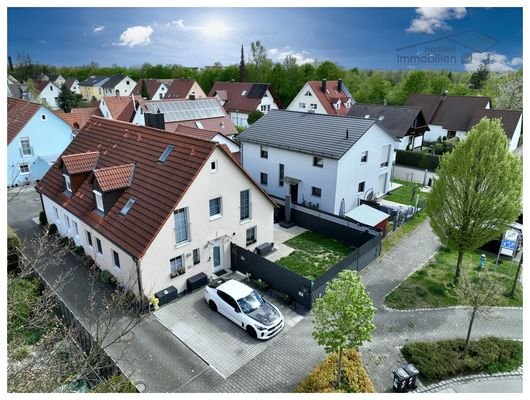 Idyllisch eingewachsen