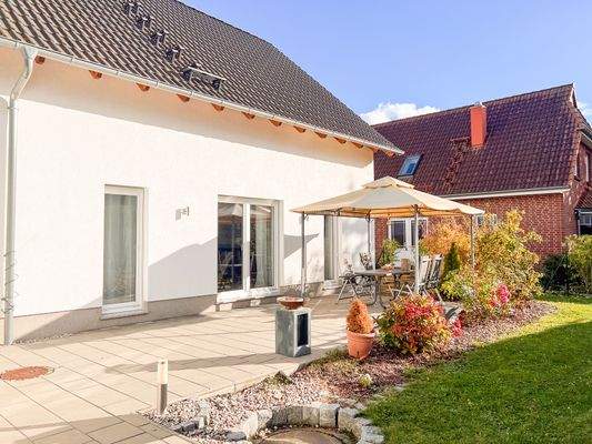 Einfamilienhaus Gartenansicht Großpösna