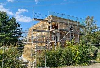 neue Nachbarbebauung