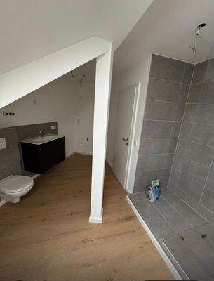 Badezimmer im Dachgeschoss