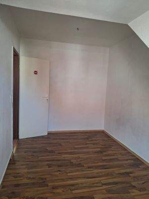 RU 38 DG 3 ZKDB  (4).jpeg