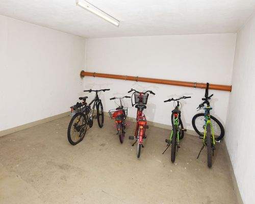 Farhrradkeller.jpg