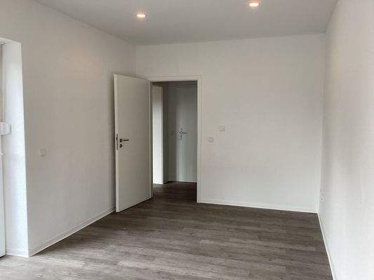 Schlafzimmer mit Loggia-Zugang