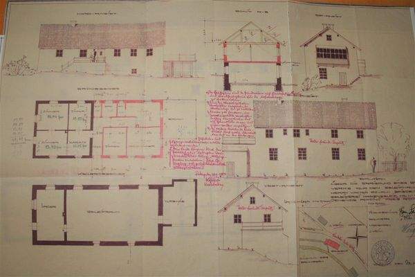 Grundrisse und Ansichten