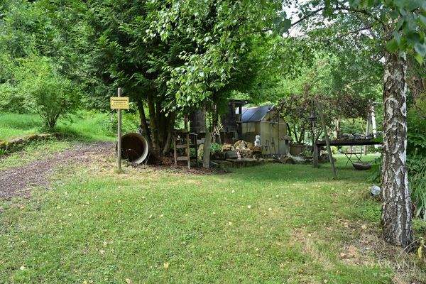 Gewächshaus mit Außenwerkstatt