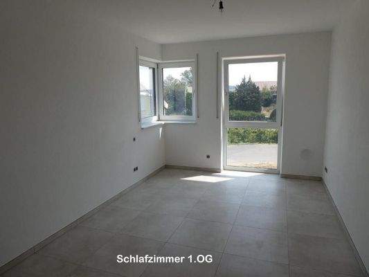 Schlafzimmer 1.OG
