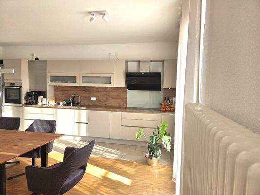 Ess-/Wohnbereich (2)