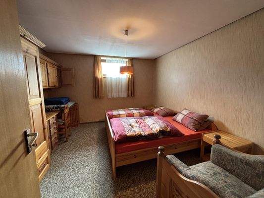 Gästezimmer/Hobbyraum Keller