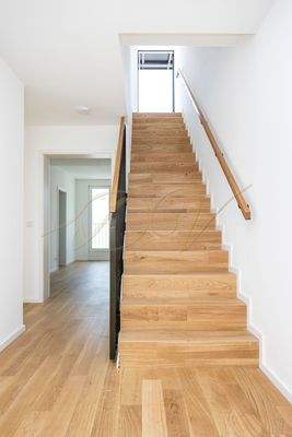 Treppe zum Dachgeschoss