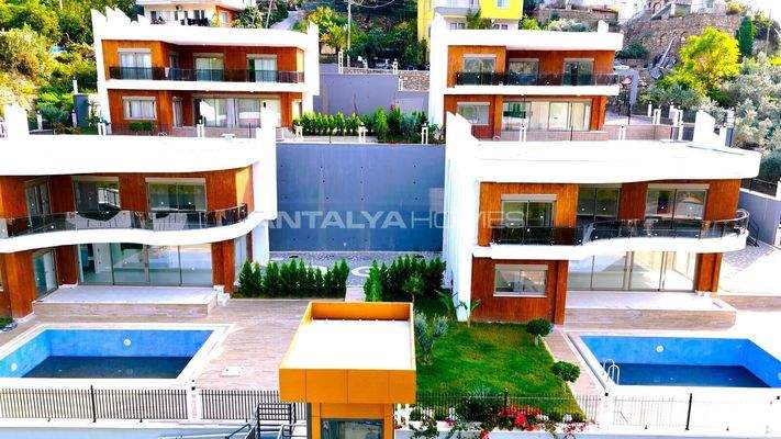 Detached Houses with Private Pools in Alanya Turkey